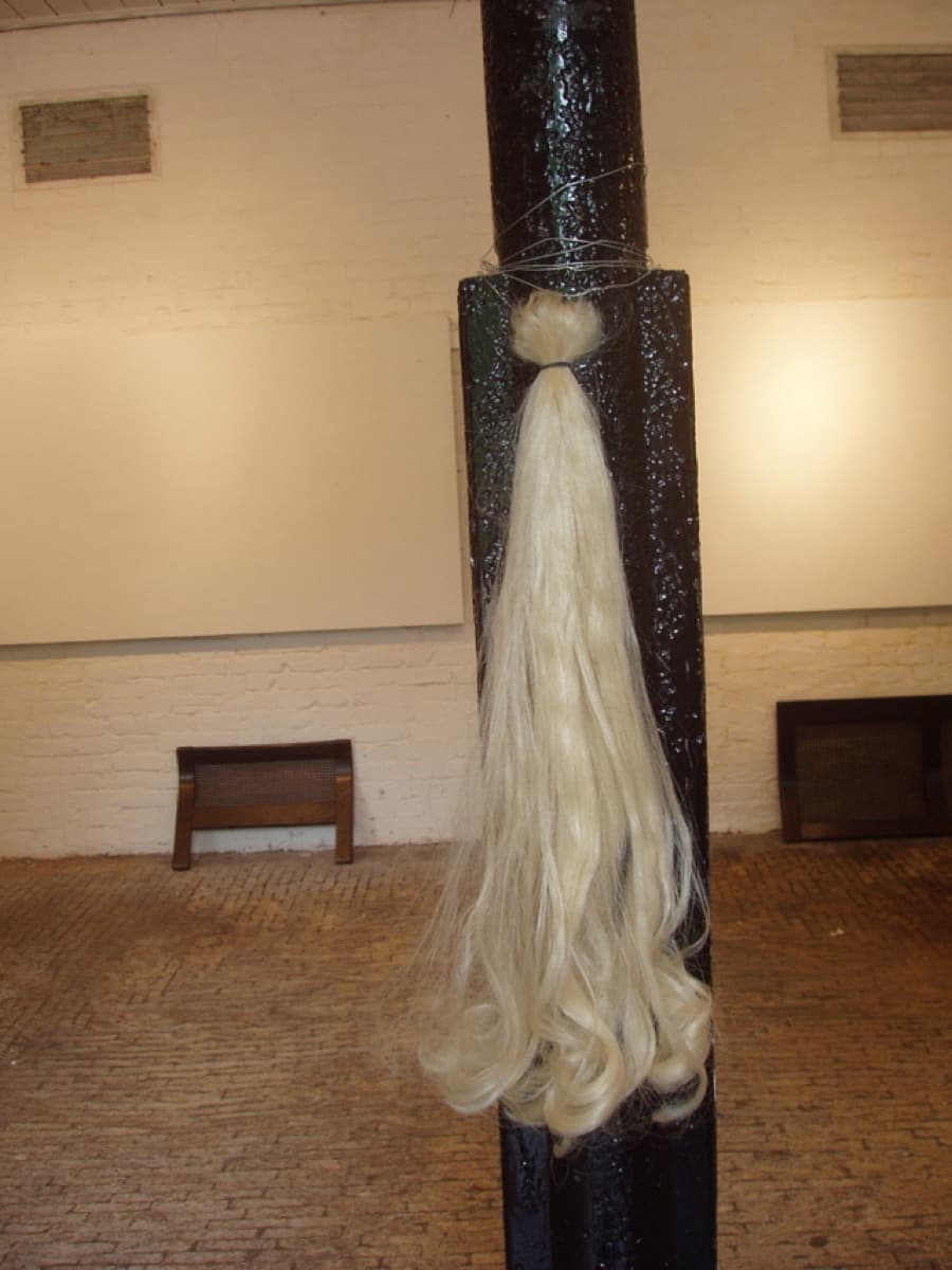 heaven earth 14 3tailtales blond r